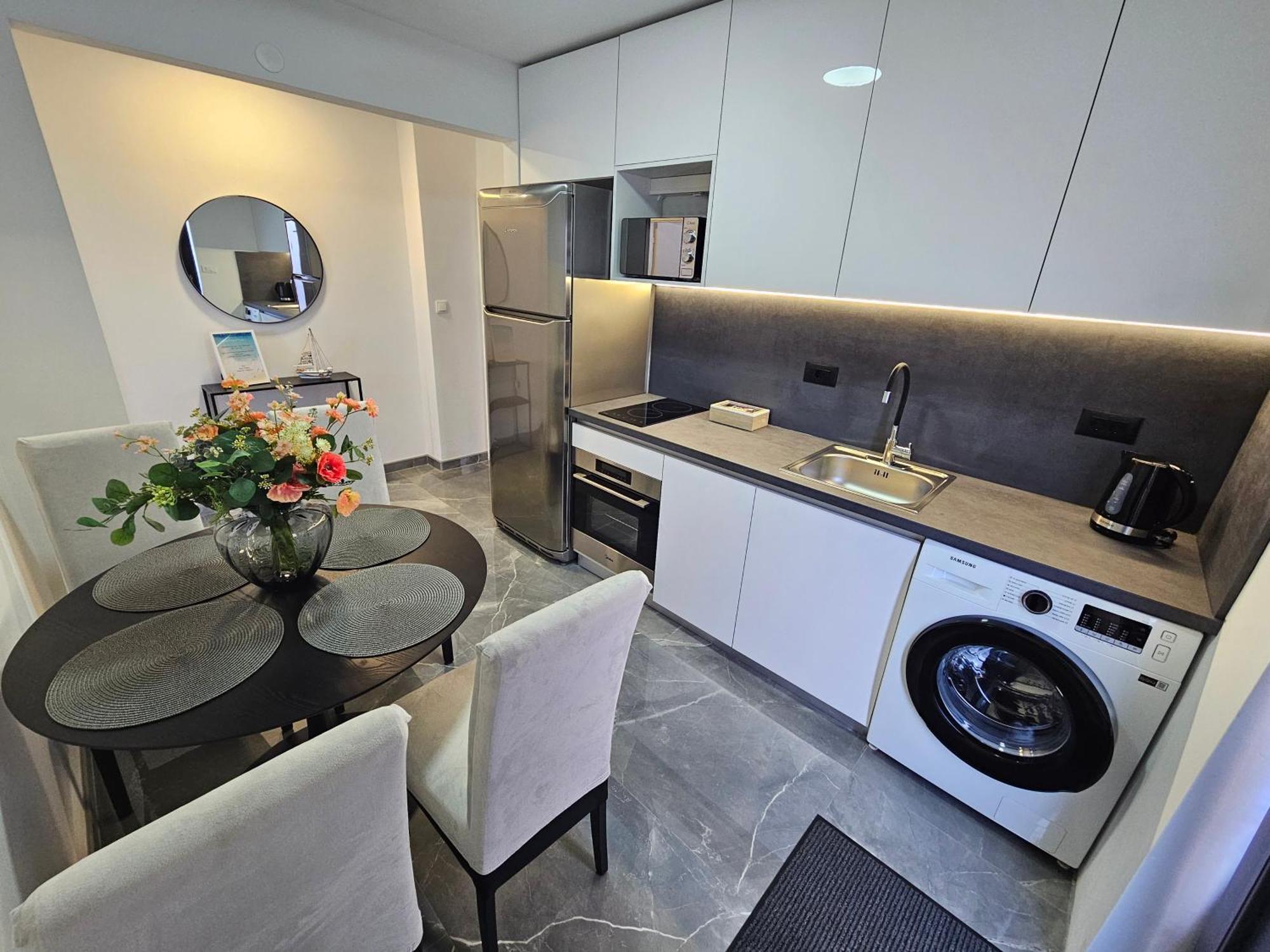 Apartmani Matija Makarska Exterior foto